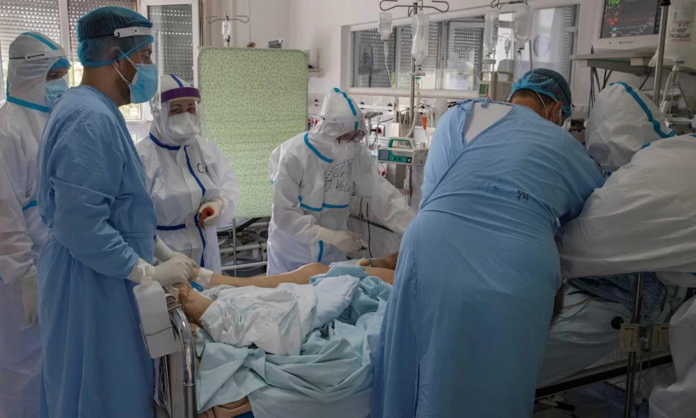 Κορονοϊός: Στους 565 οι νεκροί-Απεβίωσε 83χρονος σήμερα το πρωί